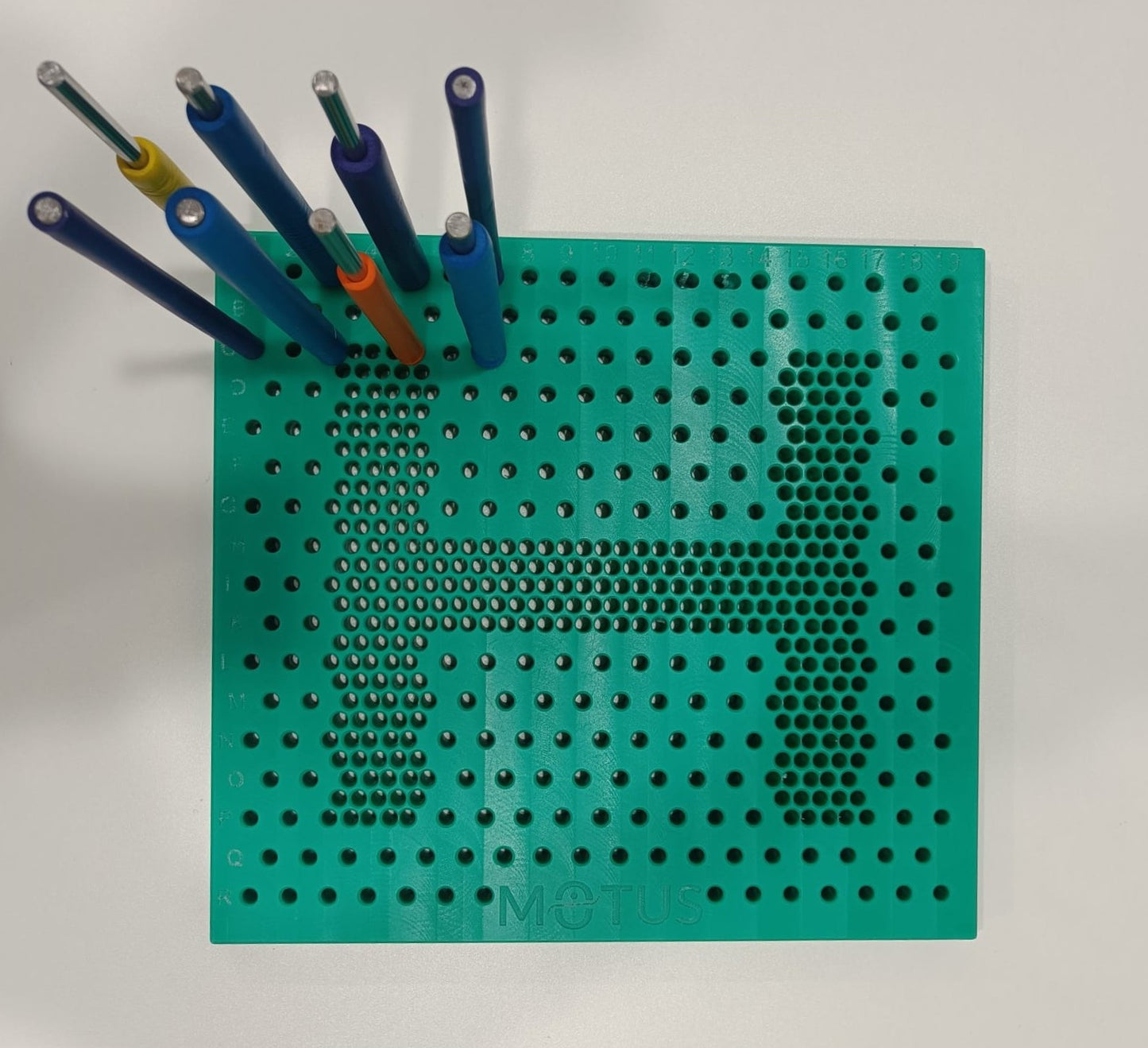 Tavola Piccola forata